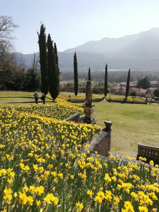 Panorama Sul Lago Porto Valtravaglia Exteriér fotografie